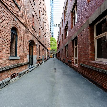 1-Bed Warehouse Conversion In Melbourne Cbd Apartment Екстериор снимка